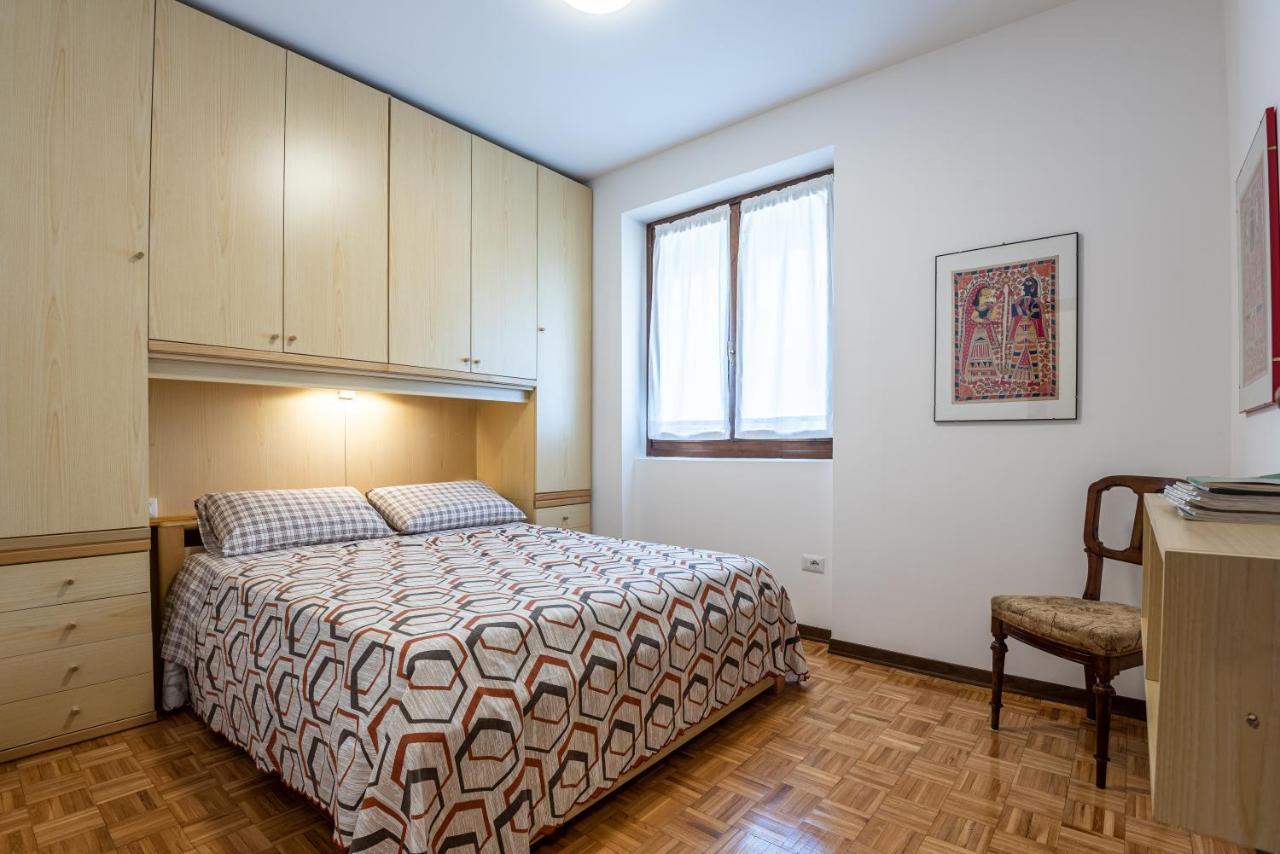 Terraced House On The Lakeside Of Gravedona - Larihome A04 Bagian luar foto